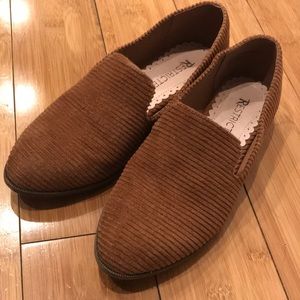 Brown corduroy flats loafers